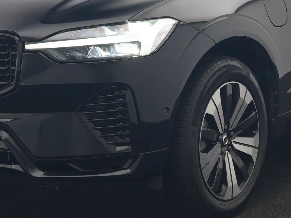 Volvo XC60 T6 PHEV AWD Plus Dark 350pk Dealer O.H uit 2022, foto 7