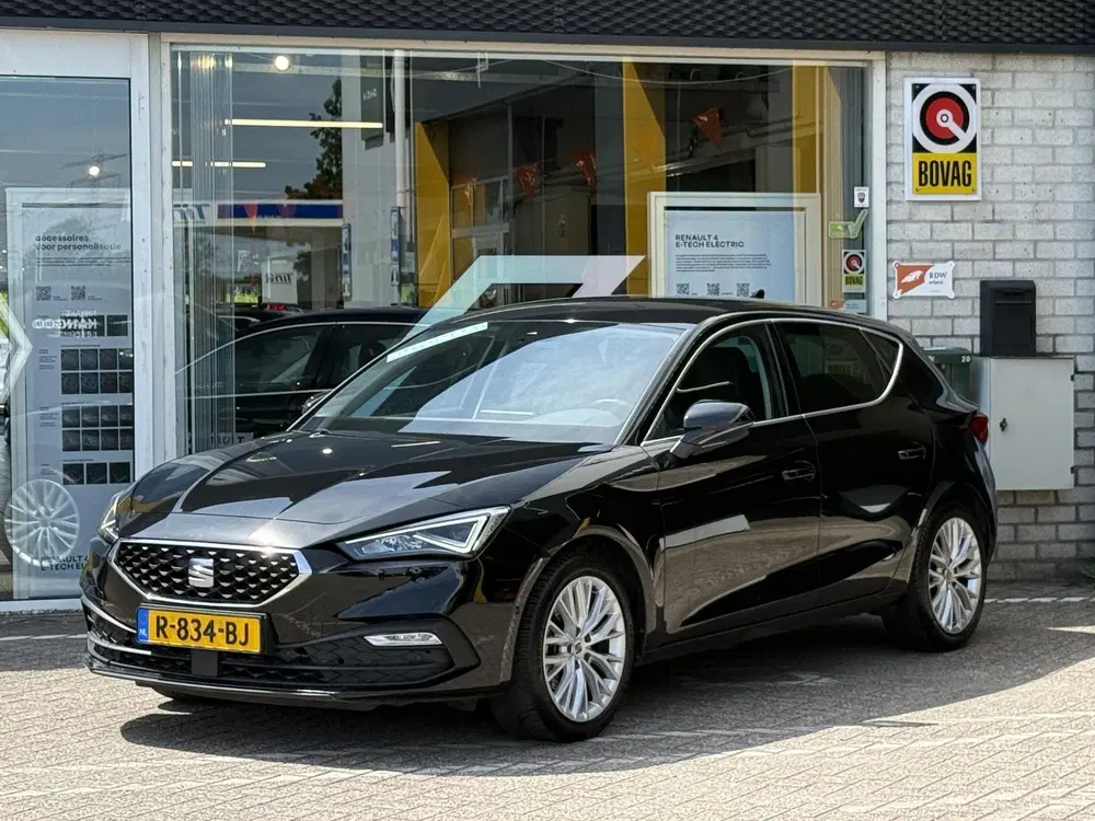 SEAT Leon 1.5 eTSI FR Business Intense uit 2022, foto 5