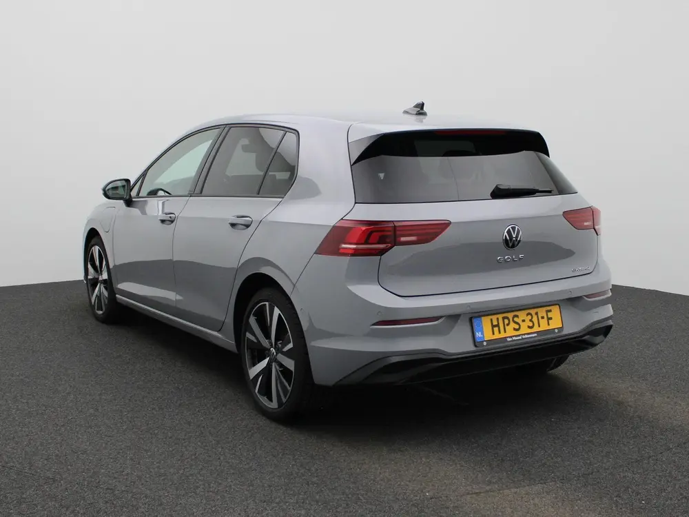 Volkswagen Golf 1.5 eHybrid 50 Edition Navigatie | Camera | uit 2025, foto 2