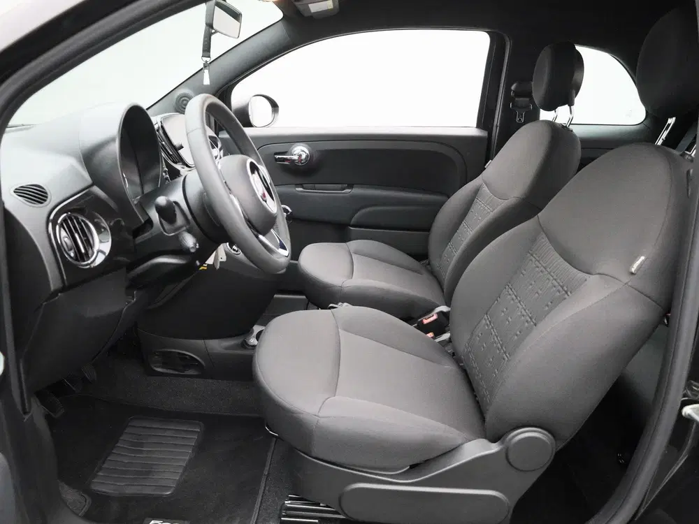Fiat 500 1.0 Hybrid uit 2023, foto 10