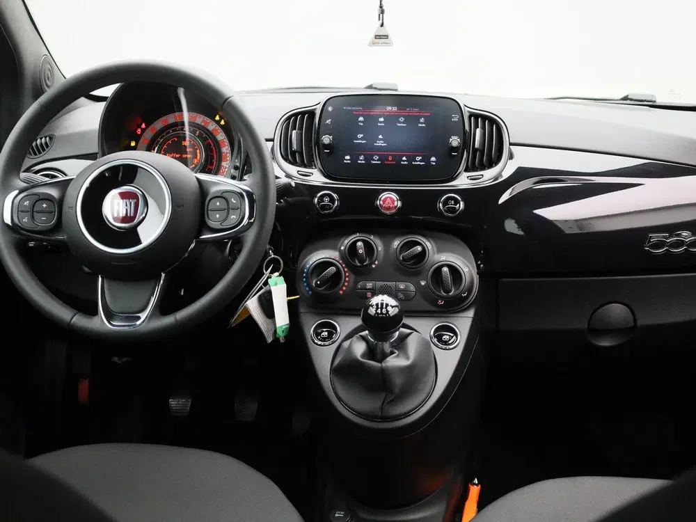 Fiat 500 1.0 Hybrid uit 2023, foto 7