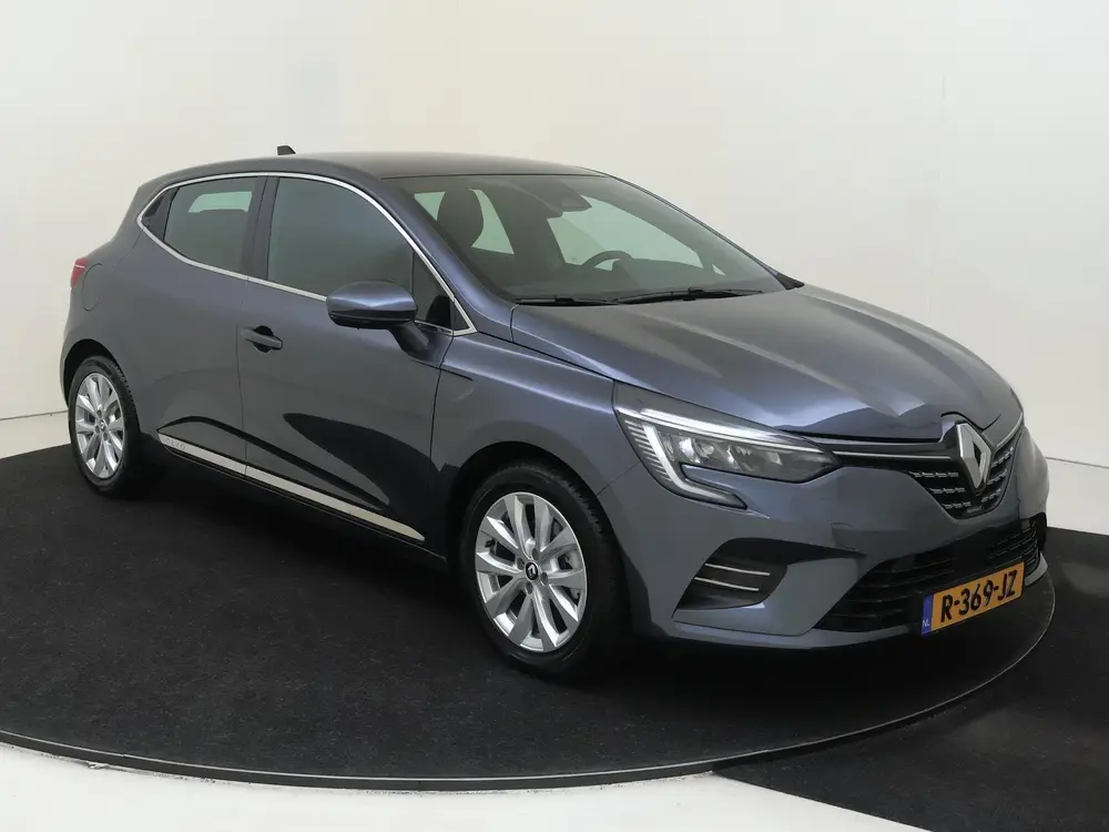 Renault Clio 1.6 E-Tech Hybrid Intens 145PK uit 2022, foto 2