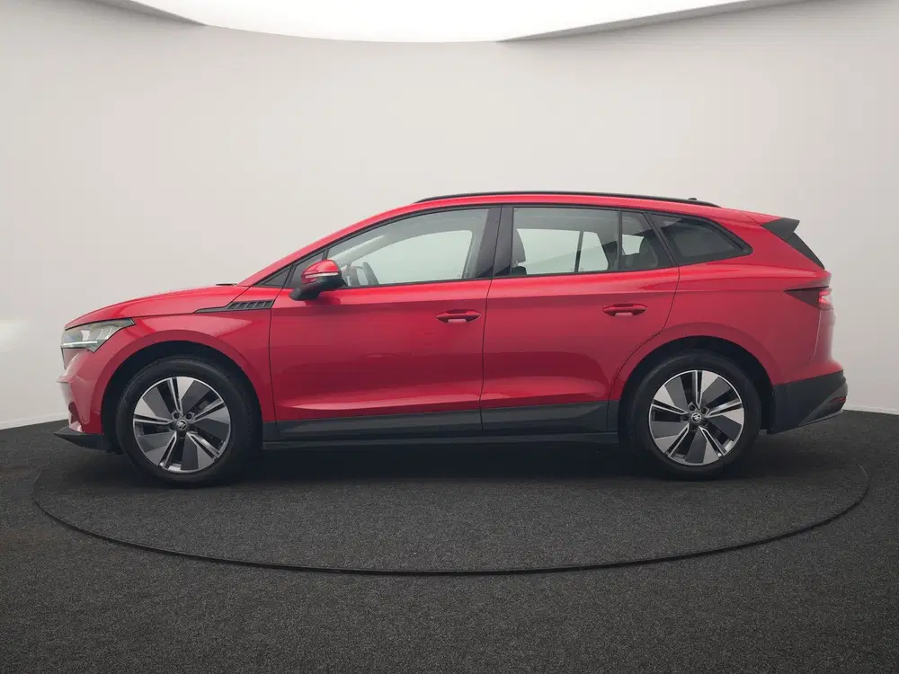 Skoda Enyaq 50 Comfort 55 kWh Dealer O.H INCL BTW uit 2023, foto 2
