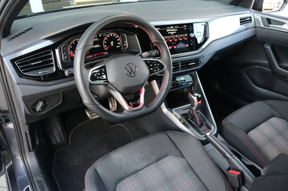 Volkswagen Polo 2.0 TSI GTI 207PK DSG Facelift IQ Matrix Led uit 2022, foto 3