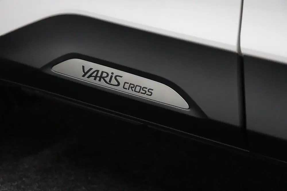 Toyota Yaris Cross 1.5 Hybrid Executive uit 2023, foto 16