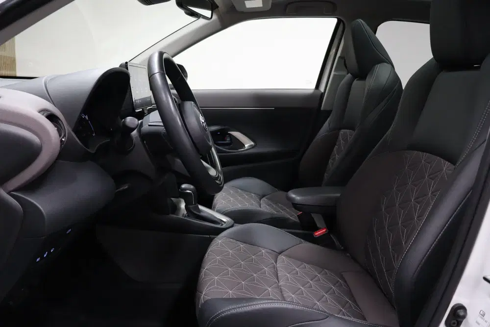 Toyota Yaris Cross 1.5 Hybrid Executive uit 2023, foto 20