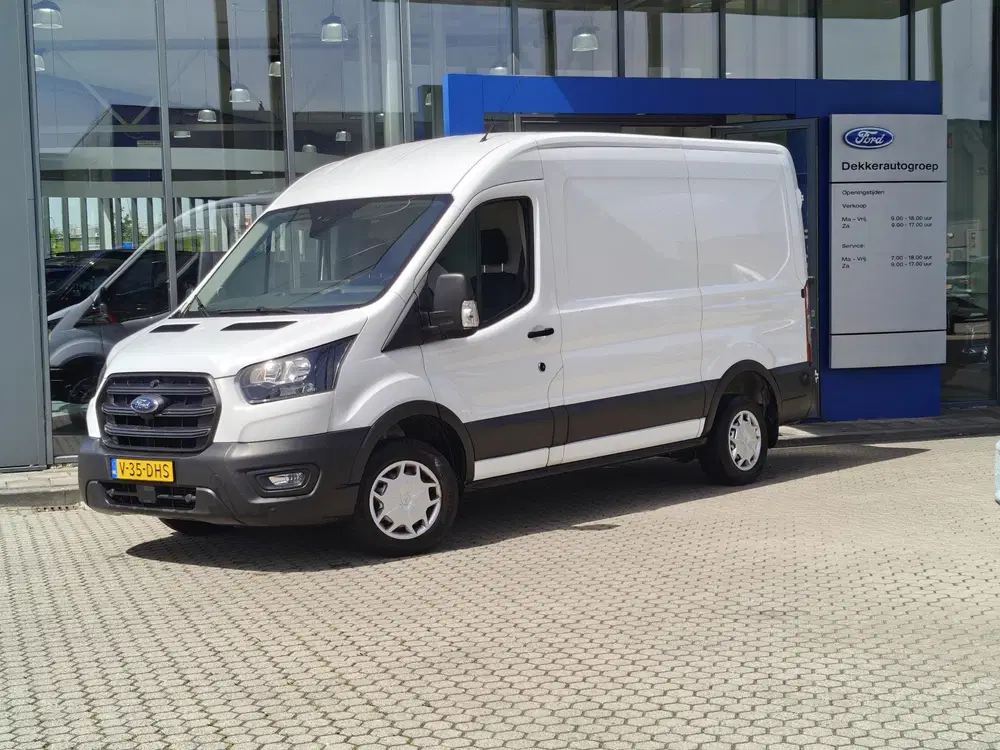 Ford Transit 290 2.0 TDCI L2H2 Trend uit 2024, foto 4