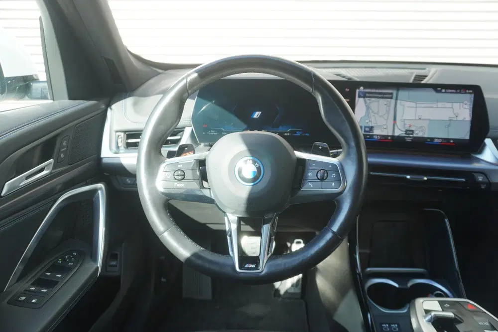 BMW X1 xDrive30e uit 2023, foto 7