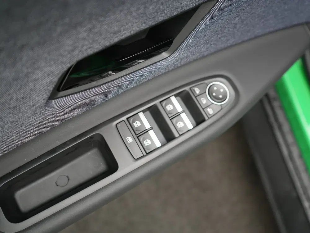 Renault 5 comfort range techno 52 kWh uit 2025, foto 16