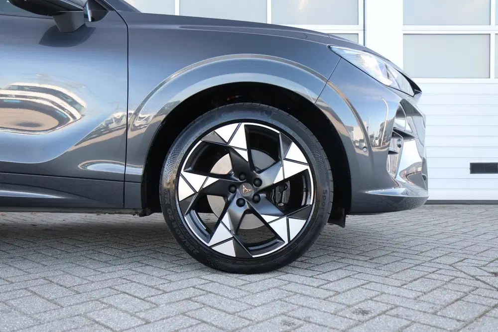 Cupra Terramar 1.5 TSI e-Hybrid 272pk VZ Performance uit 2025, foto 13