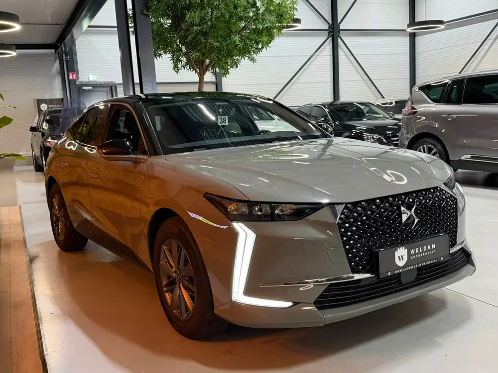 DS Automobiles DS 4 DS 4 E-Tense 220PK SOH 95% uit 2022, foto 19