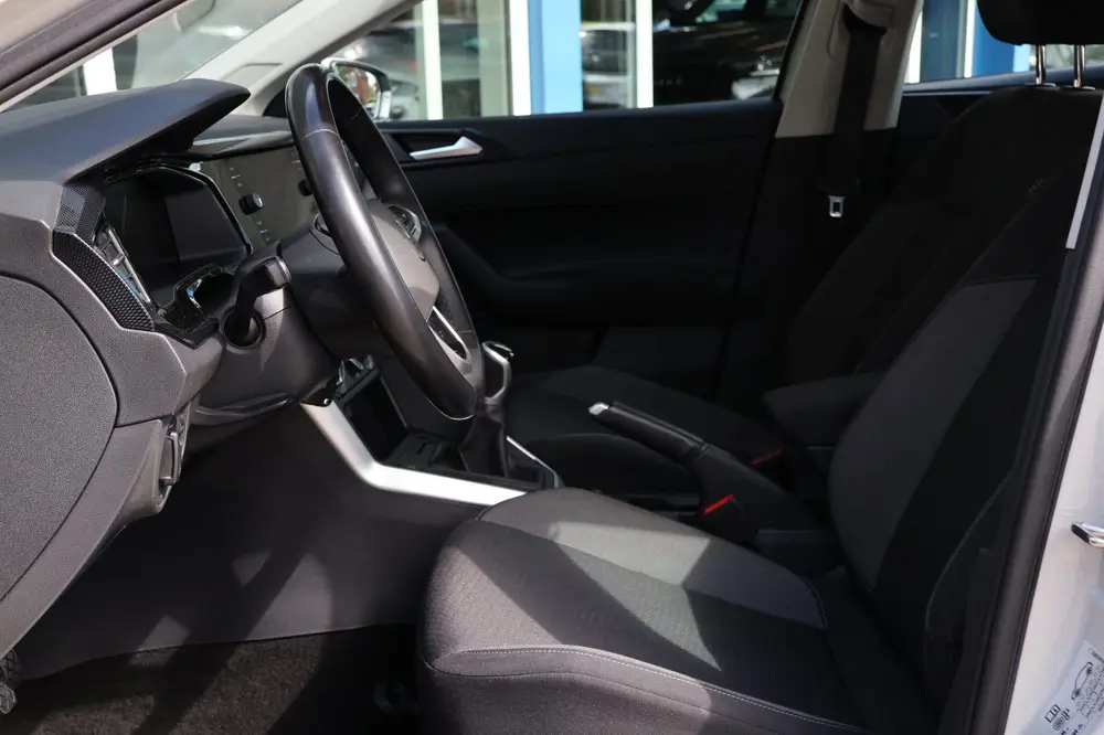 Volkswagen POLO 1.0 TSI 95PK Life App-connect Cruise-control uit 2022, foto 18