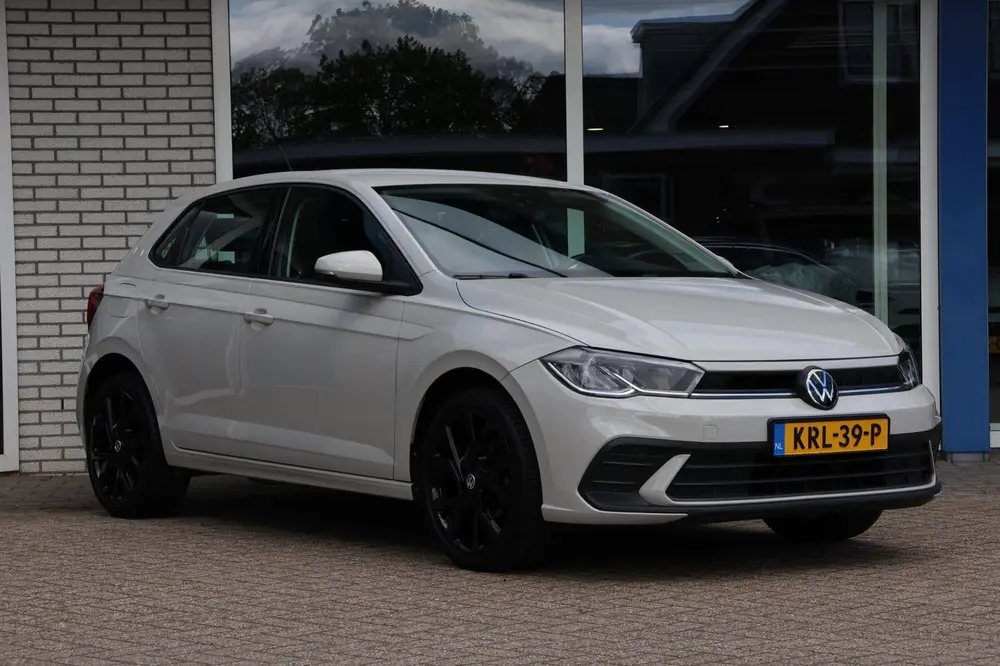 Volkswagen POLO 1.0 TSI 95PK Life App-connect Cruise-control uit 2022, foto 8