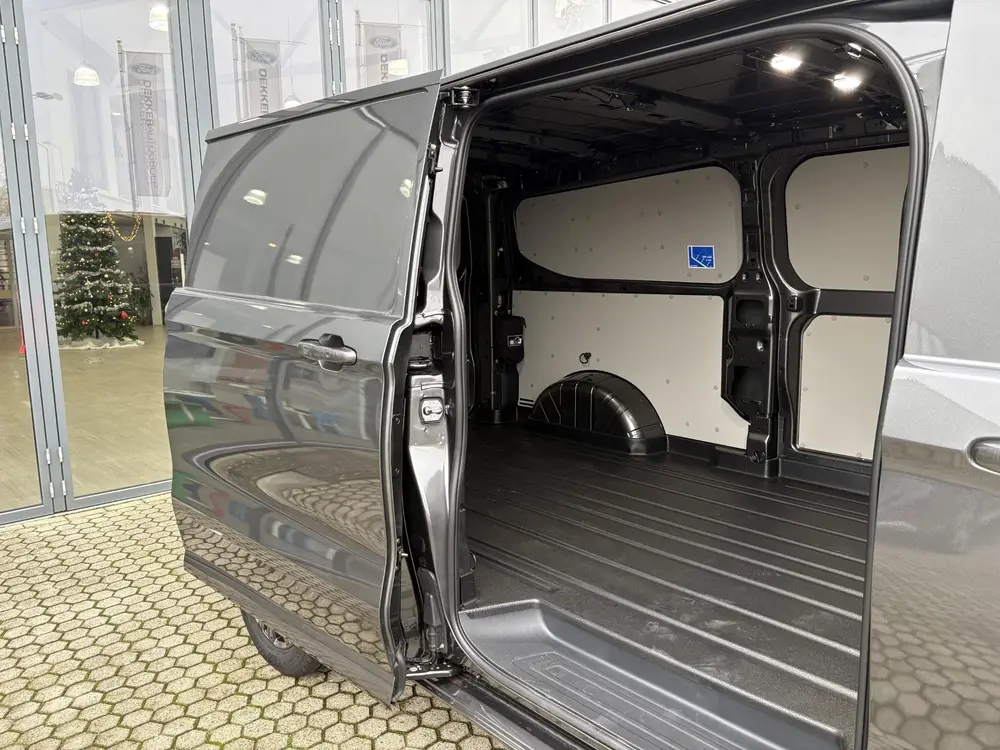 Ford E-Custom 320 L2H1 Limited 65 kWh DEMO I DRIVER ASSI uit 2024, foto 6