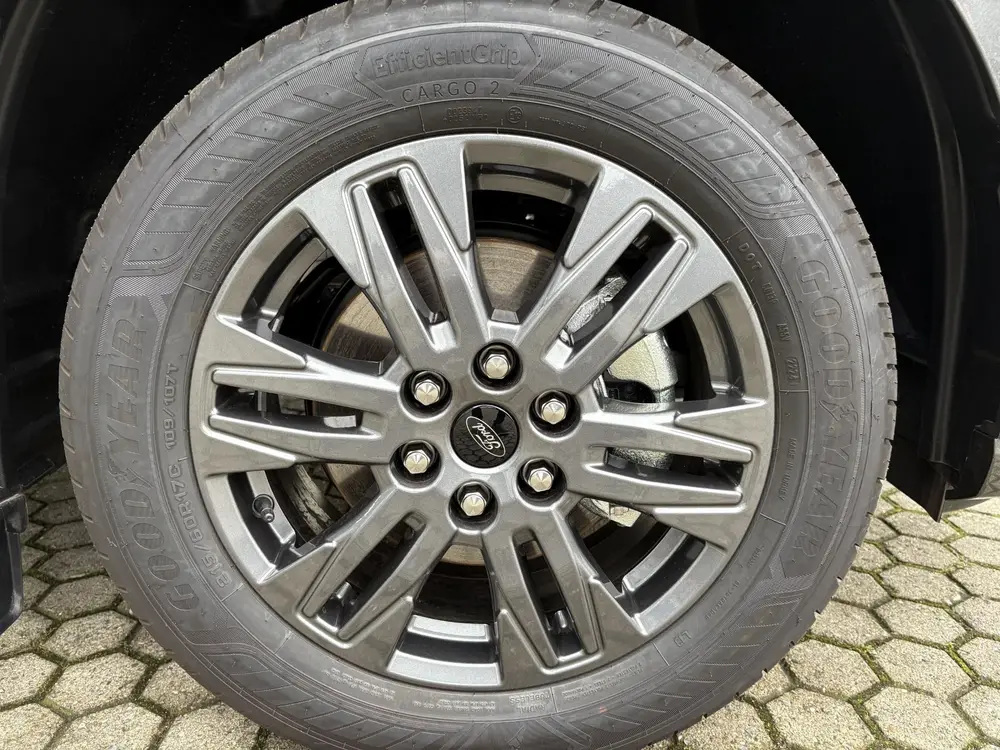 Ford E-Custom 320 L2H1 Limited 65 kWh DEMO I DRIVER ASSI uit 2024, foto 8