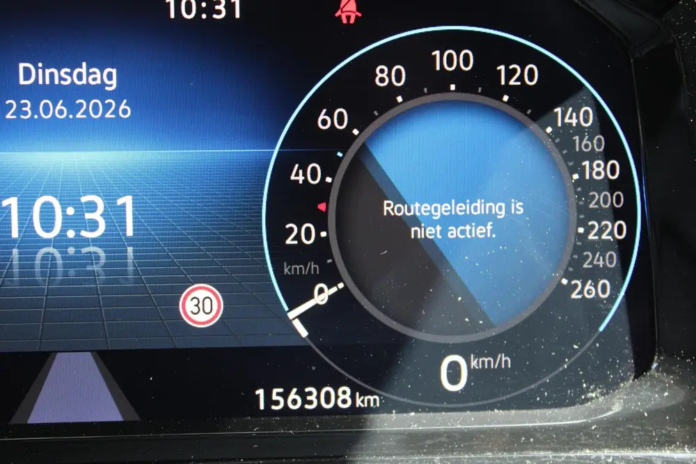 Volkswagen Golf 1.5 eTSI R-Line | Trekhaak | LED| Virtual | uit 2021, foto 17