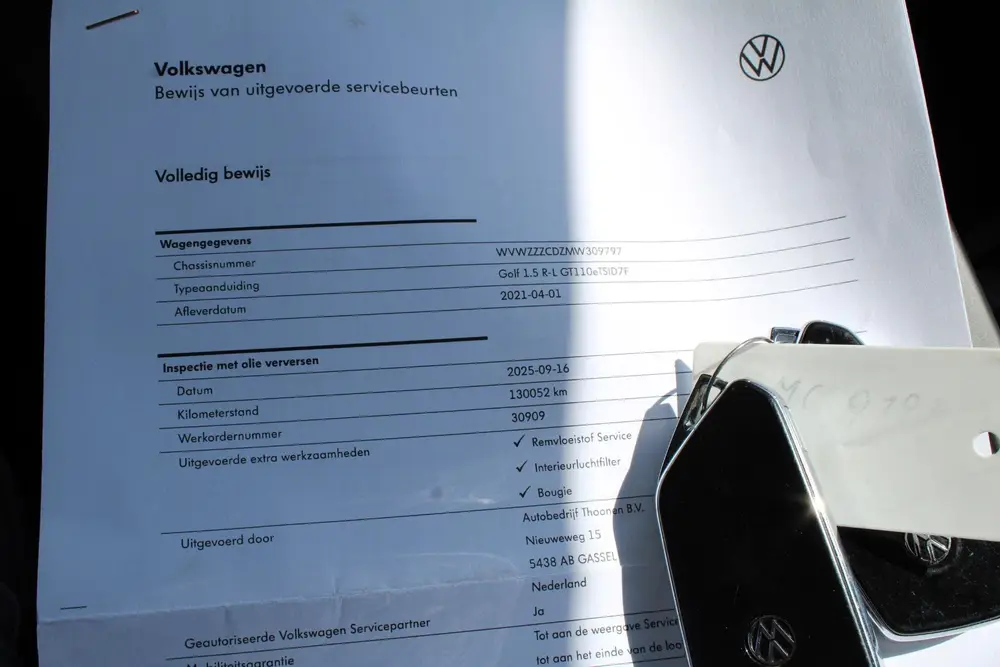 Volkswagen Golf 1.5 eTSI R-Line | Trekhaak | LED| Virtual | uit 2021, foto 19