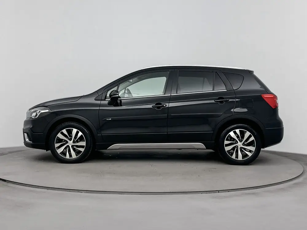Suzuki S-Cross 1.0 Boosterjet Exclusive Stijl | Parkeersenso uit 2020, foto 3