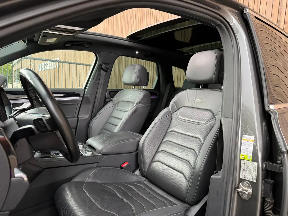 Volkswagen Touareg 3.0 TDI R-Line | FULL OPTIONS | uit 2019, foto 15