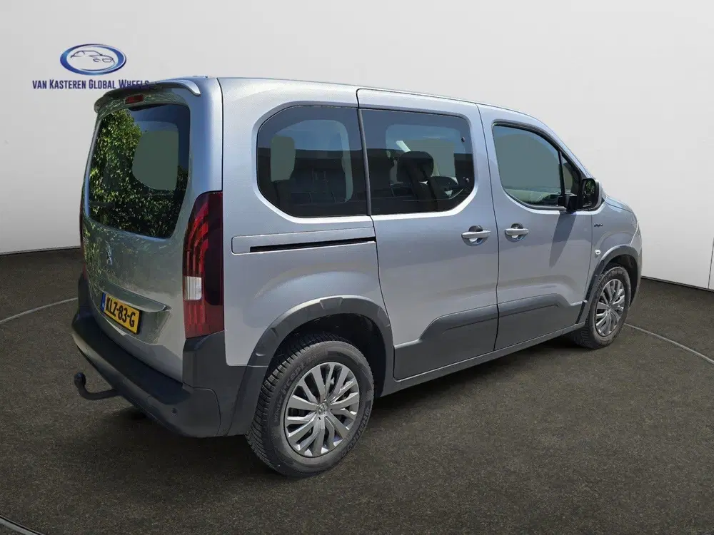 Peugeot Rifter 1.2 PureTech Style uit 2021, foto 2