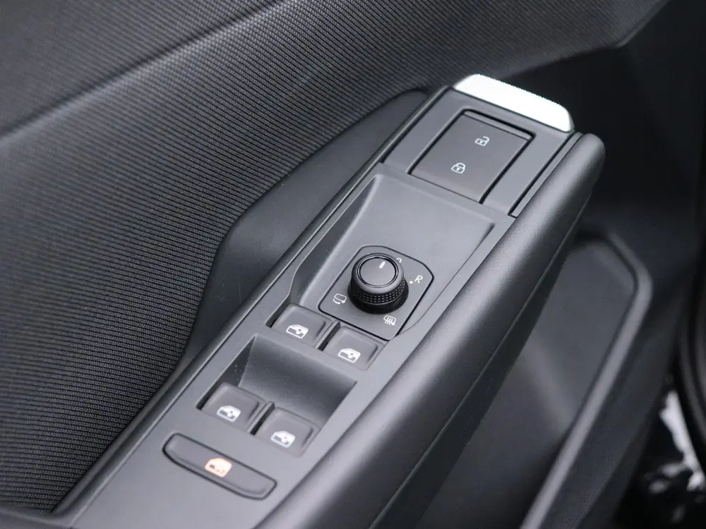 Volkswagen ID Polo Life First Edition 52 kWh 211 PK | Apple uit 2026, foto 14