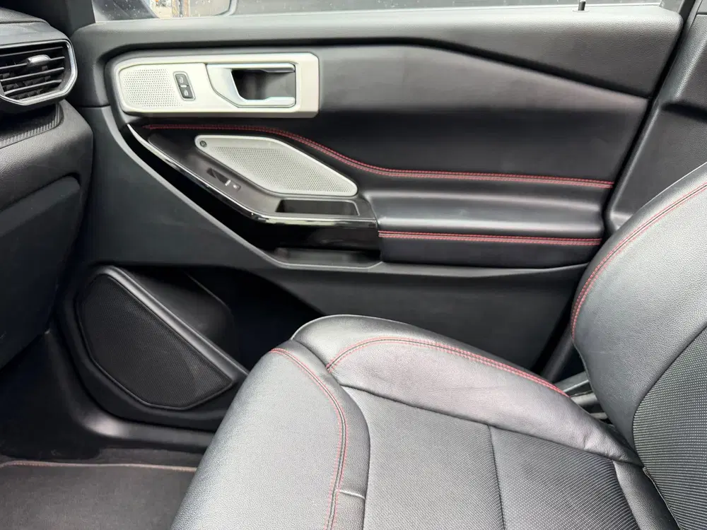Ford Explorer 3.0 V6 EcoBoost PHEV ST-Line uit 2021, foto 12