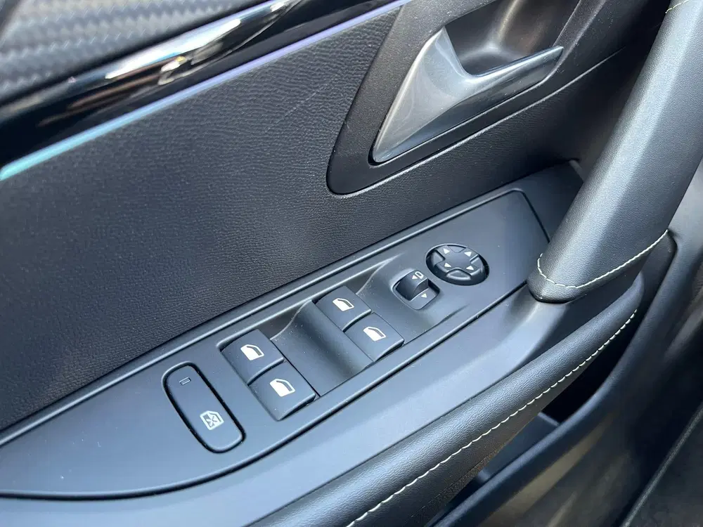 Peugeot 208 1.2 GT-Line l LED l CAMERA l CARPLAY l RIJ uit 2019, foto 12
