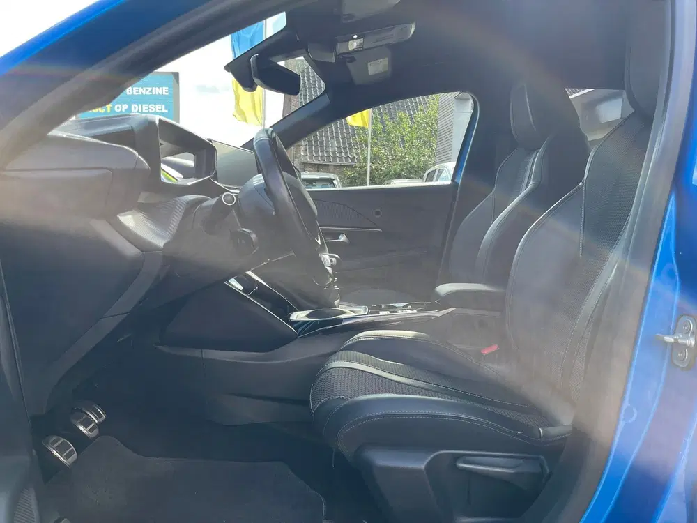 Peugeot 208 1.2 GT-Line l LED l CAMERA l CARPLAY l RIJ uit 2019, foto 4