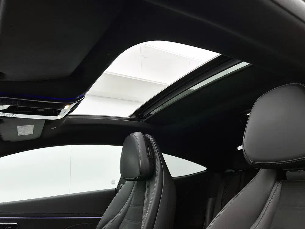 Mercedes-Benz CLE CLE Coupé 300 e AMG Plug-In Hybride uit 2025, foto 12
