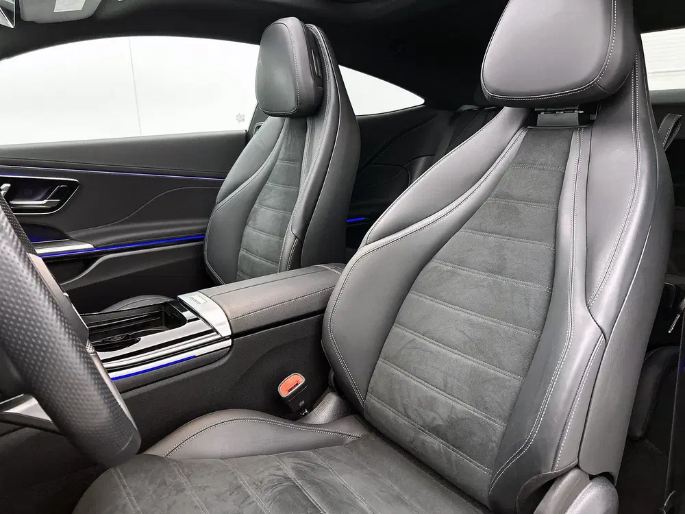 Mercedes-Benz CLE CLE Coupé 300 e AMG Plug-In Hybride uit 2025, foto 18