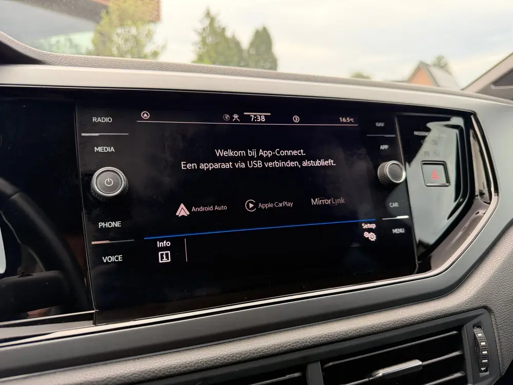 VOLKSWAGEN TAIGO 1.0 TSI 110pk R-Line (bj 2022, automaat) uit 2022, foto 11