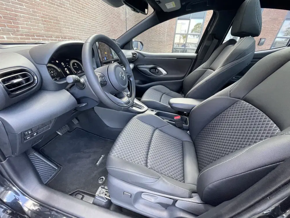 Mazda 2 1.5 Homura Plus (bj 2025 uit 2025, foto 9