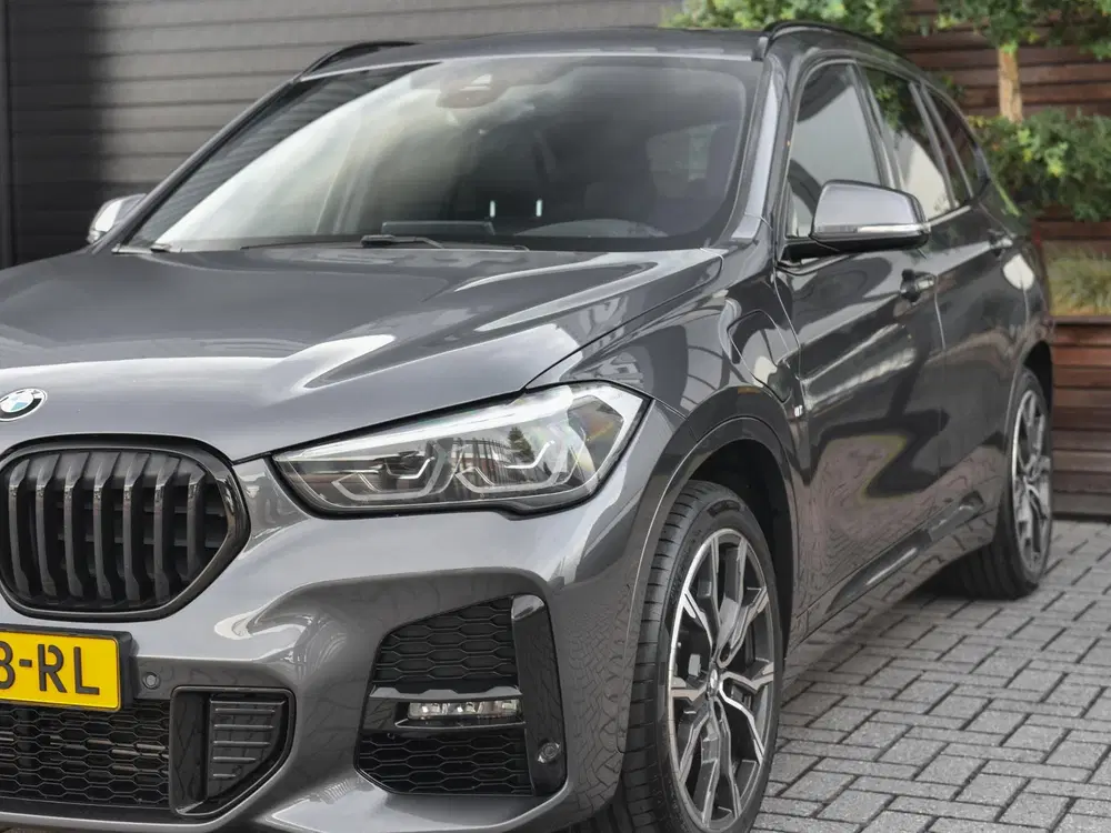 BMW X1 xDrive25e eDrive Edition SOH 91% M pakket uit 2021, foto 16
