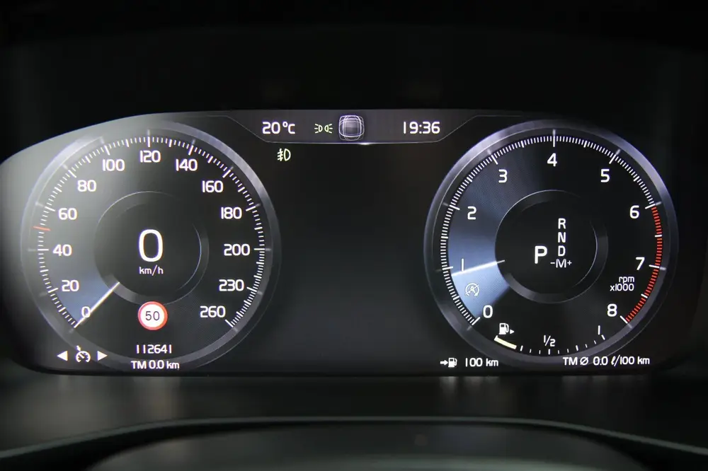 Volvo XC40 2.0 T4 AWD R-Design LED Navi Trekhaak H uit 2019, foto 9