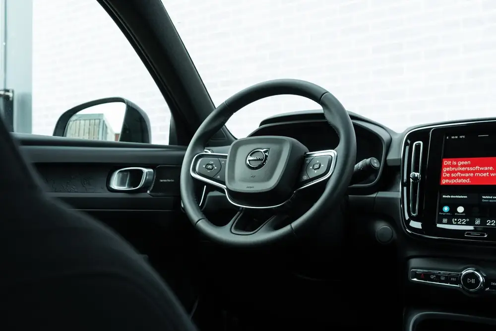 Volvo EC40 Single Motor Plus Black Edition Europa 70 uit 2026, foto 11
