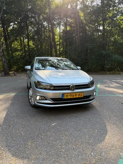 Volkswagen Polo 1.0 TSI 95pk 2020 Grijs - GERESERVEERD uit 2020