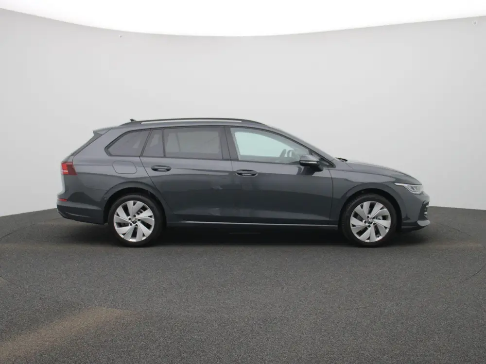 Volkswagen Golf Variant 1.5 TSI Life Edition | Draadloze App uit 2025, foto 6