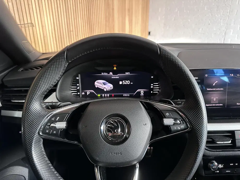 Skoda Kamiq 1.0 TSI Sport Business Electrische klep uit 2020, foto 17