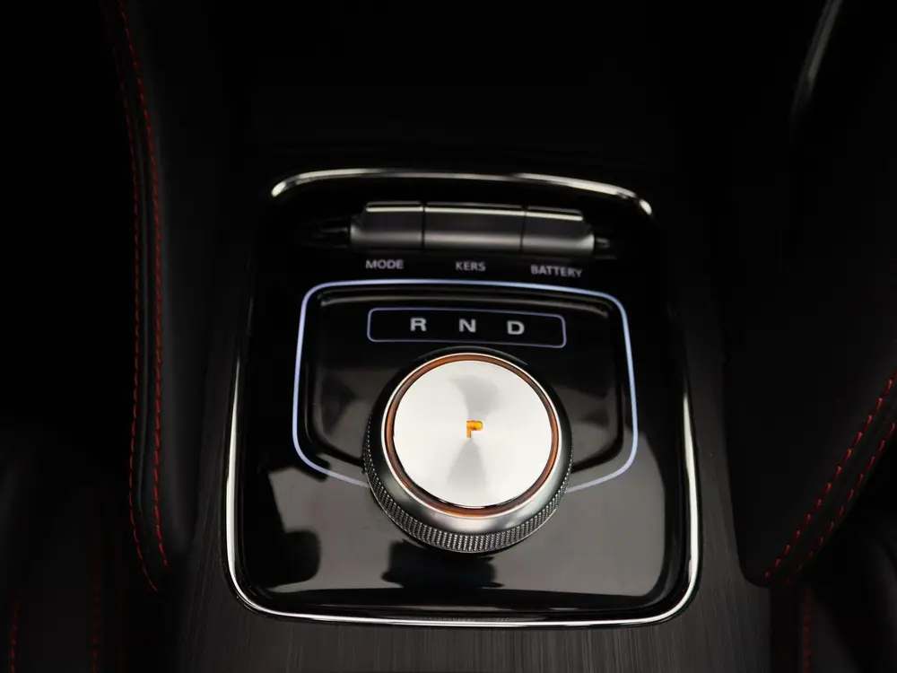 MG ZS Long Range Luxury 70 kWh uit 2023, foto 15