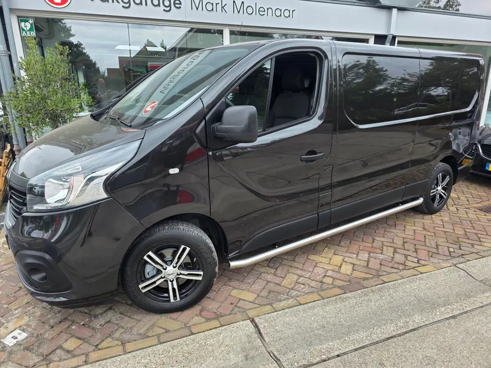 Renault Trafic 1.6 dCi T29 L2H1 Luxe Energy uit 2019, foto 2
