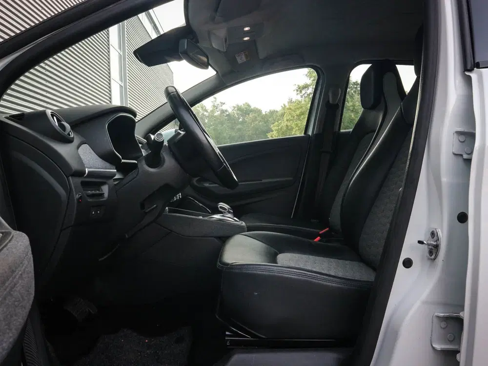 Renault ZOE R135 Intens 52 kWh Clima uit 2021, foto 2