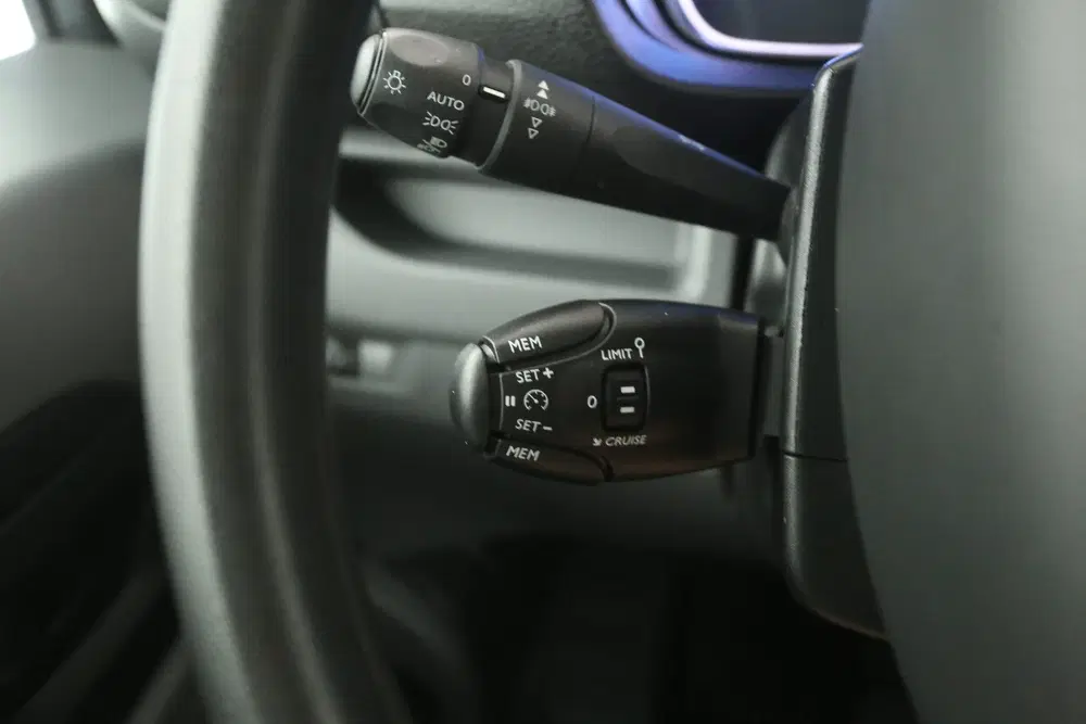 Opel Vivaro Citroën e-Jumpy 75 kWh L3H1 uit 2024, foto 17
