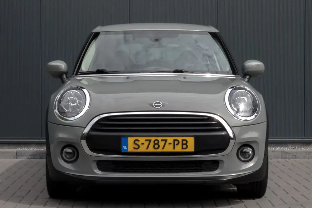 Mini 5-Deurs 1.5 One | Parkeersensoren | Airco | Bluetooth | uit 2019, foto 6