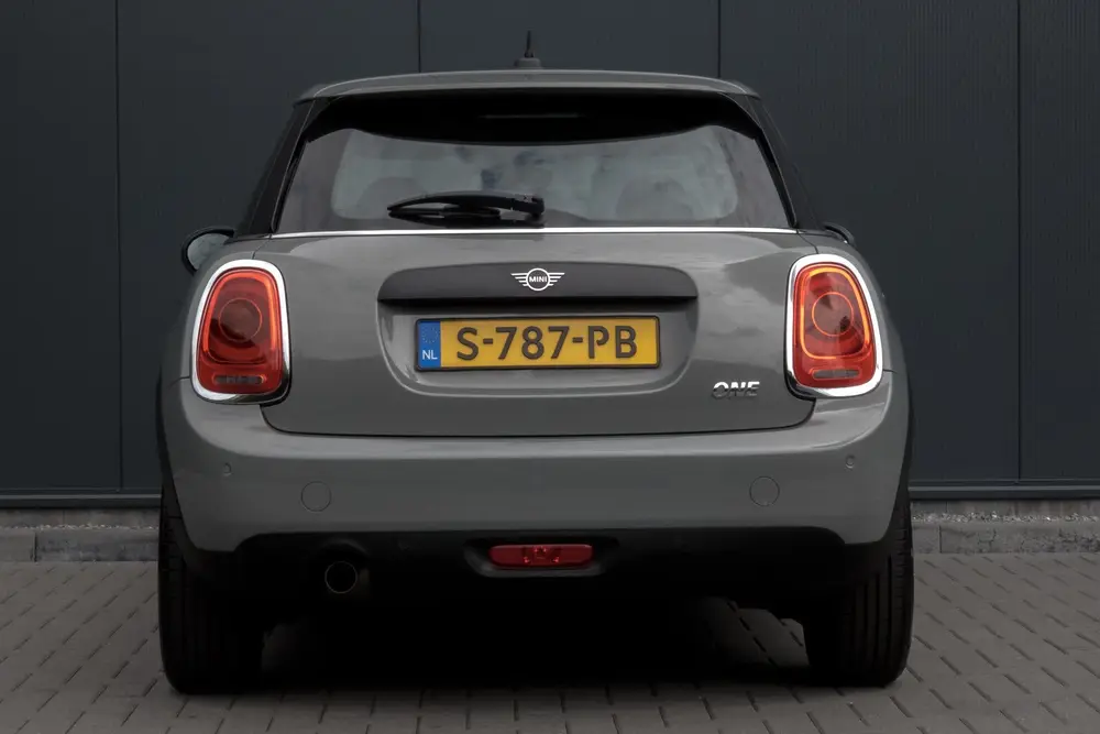 Mini 5-Deurs 1.5 One | Parkeersensoren | Airco | Bluetooth | uit 2019, foto 8