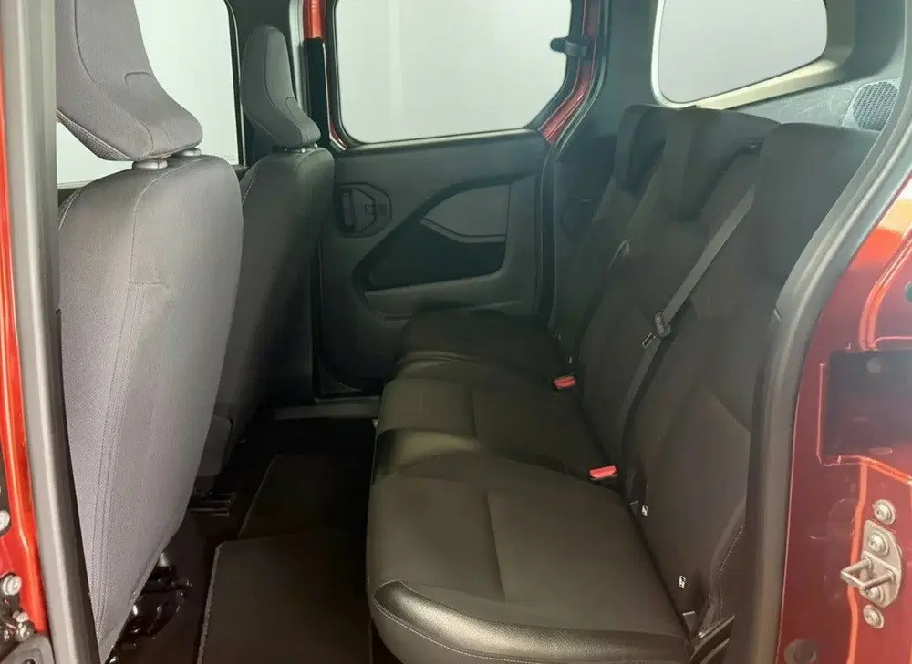 Renault Kangoo 1.3 TCe uit 2023, foto 9