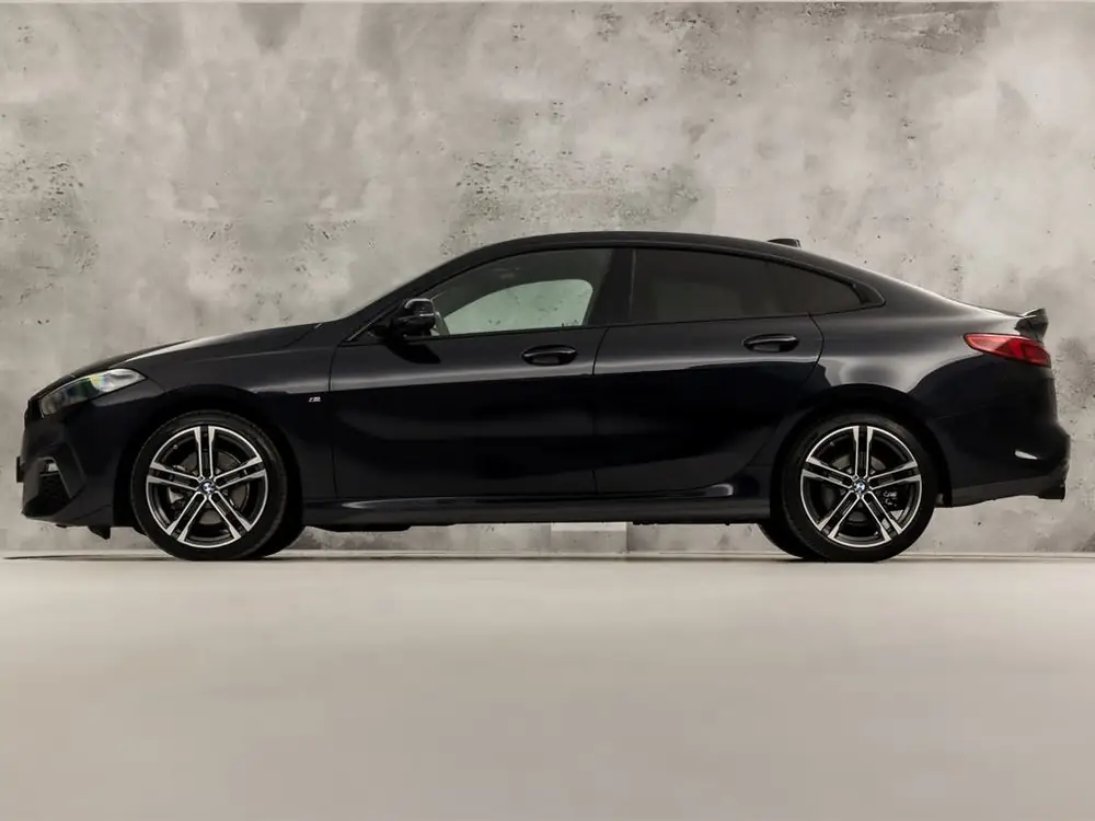 BMW 2-Serie Gran Coupé 2 Serie Gran Coupé 218 M Sport Automaat (M PAKKET, KUIP uit 2022, foto 2