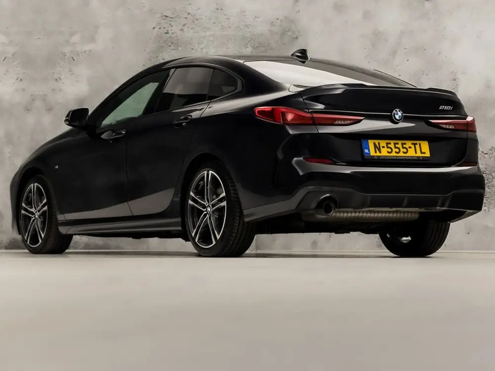 BMW 2-Serie Gran Coupé 2 Serie Gran Coupé 218 M Sport Automaat (M PAKKET, KUIP uit 2022, foto 3