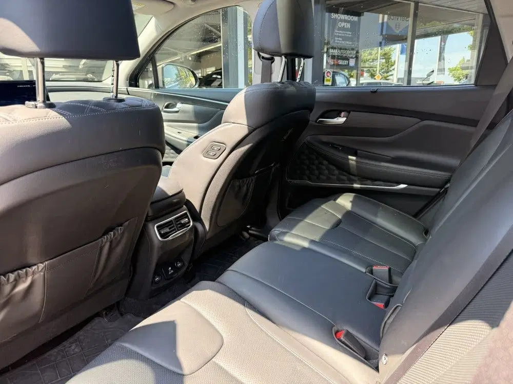 Hyundai SANTA FE 1.6 T-GDI PHEV Premium Sky 7p uit 2024, foto 12