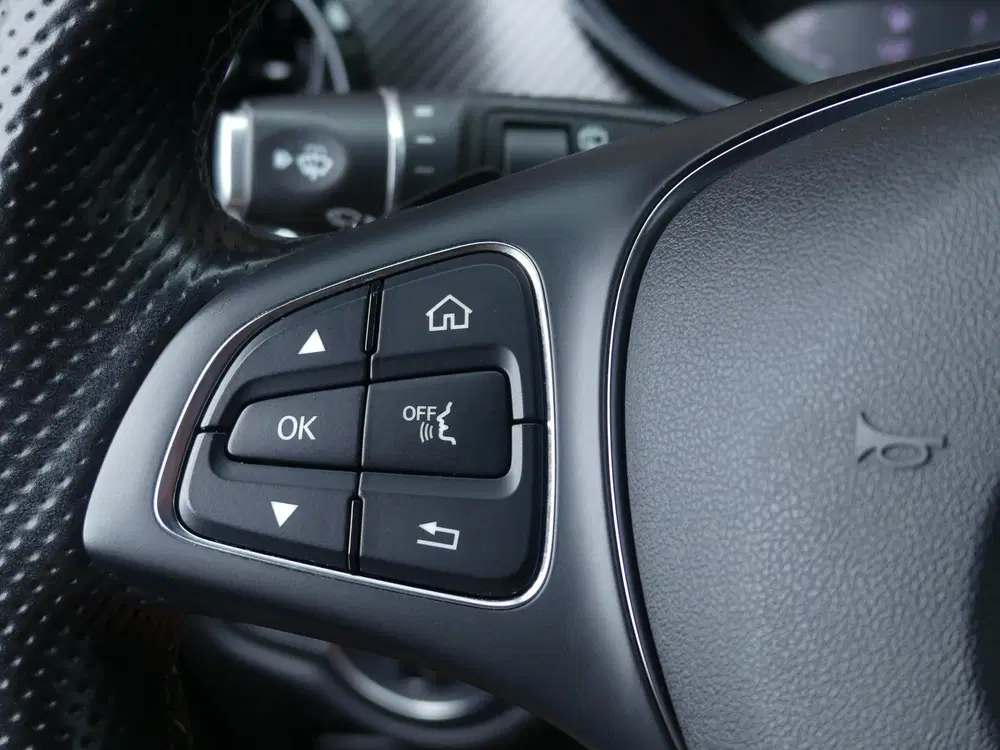 Mercedes-Benz V-Klasse 250d Lang Dubbel Cabine LED uit 2021, foto 13