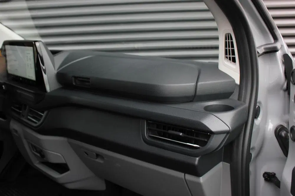 Ford Transit 340 L2H1 Limited 65 kWh 218PK uit 2025, foto 15